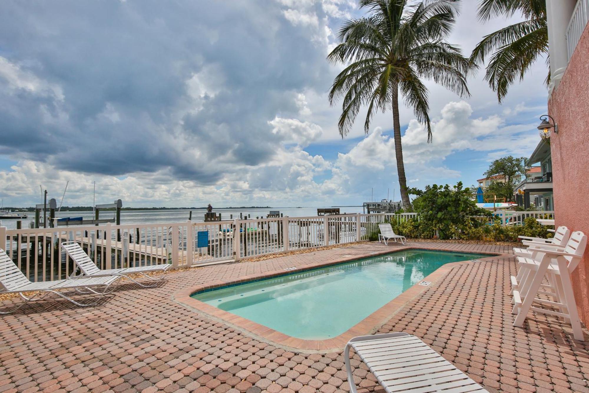 Hibiscus Hideaway B - Top Floor Unit Bradenton Beach Esterno foto